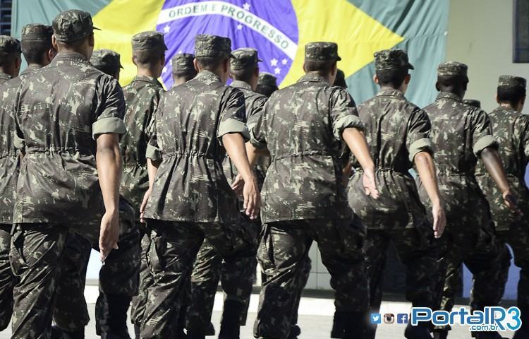 Escola prepara alunos para o curso da Academia Militar das Agulhas Negras. (Foto: Luis Claudio Antunes/PortalR3)