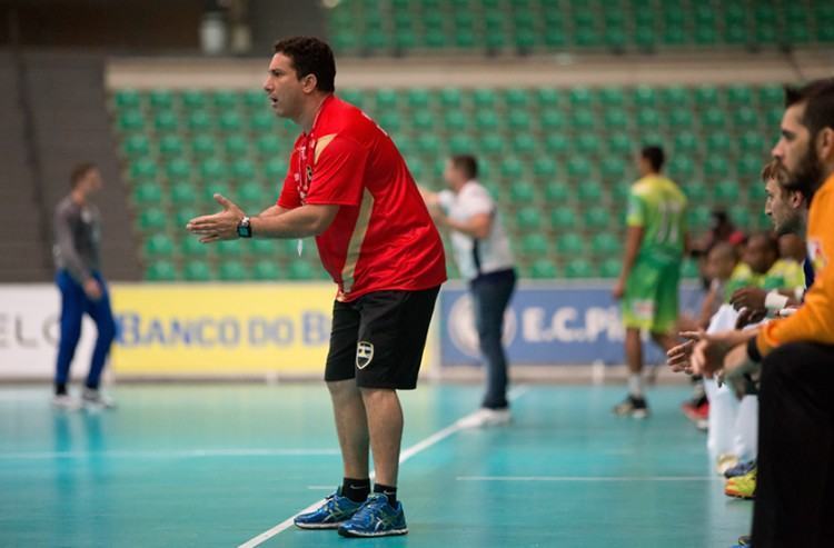 Time do técnico Tatá está próximo de mais uma final da Liga Nacional de Handebol. (Foto: Cinara Piccolo/Photo&Grafia/arquivo)