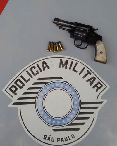 Arma apreendida pela PM. (Foto: Polícia Militar)