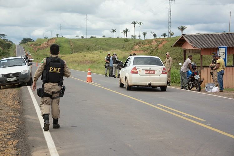 A operação visa a garantir segurança e conforto aos motoristas. (Foto: Douglas Barros)