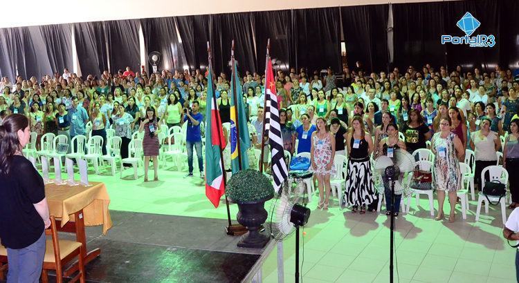 Professores durante Fórum de Educação em 2014. (Foto: Arquivo PortalR3)