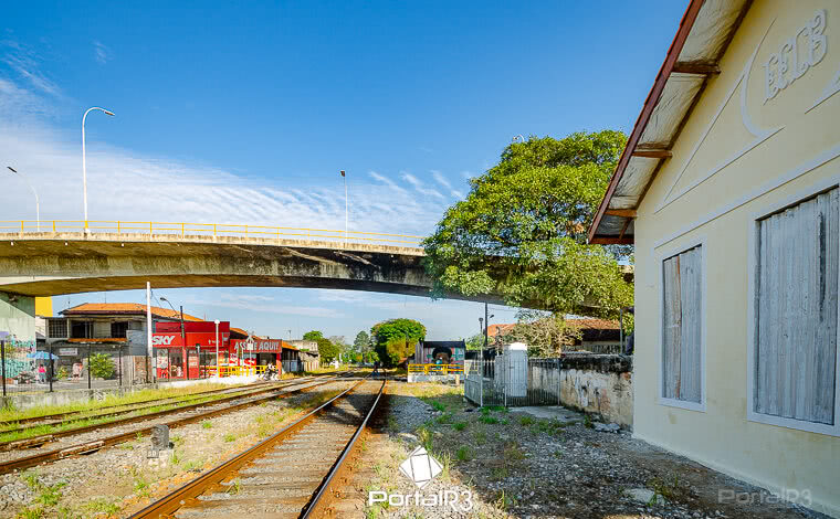 Restauro da casa na Estação da EFCB em Pinda