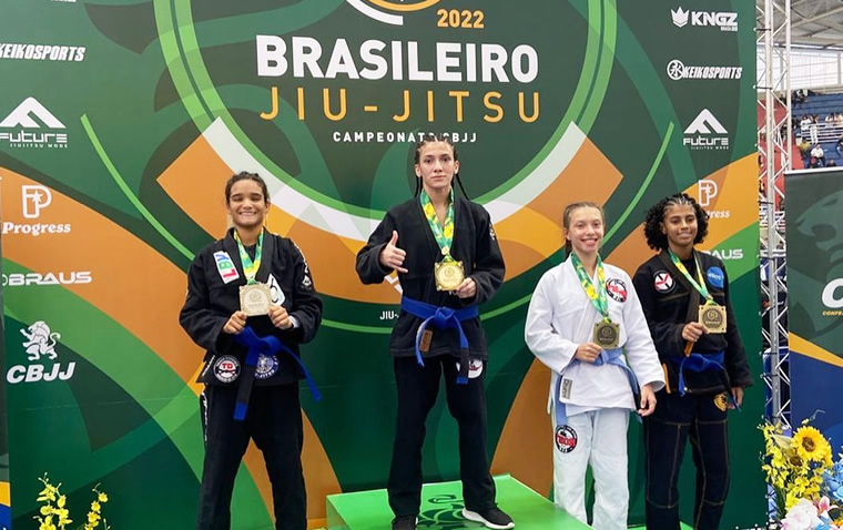 Atleta eusebiense sagra-se campeã mundial de Jiu-jitsu