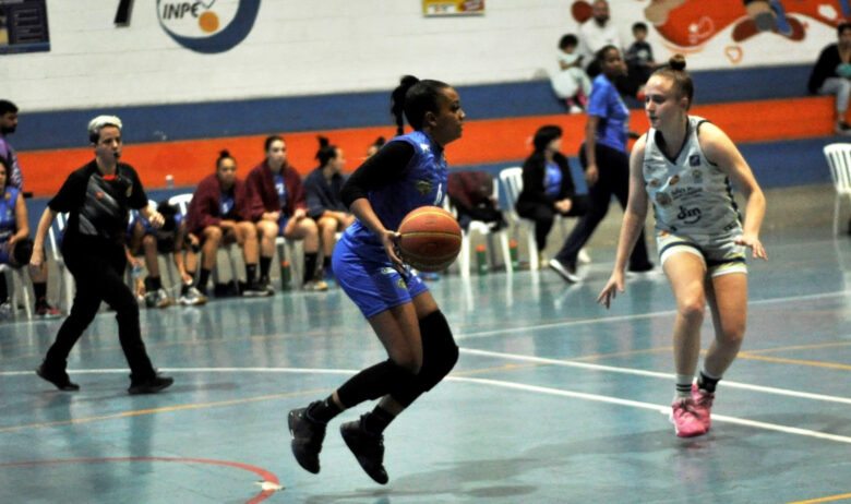 São José Basketball Feminino vence em Sorocaba