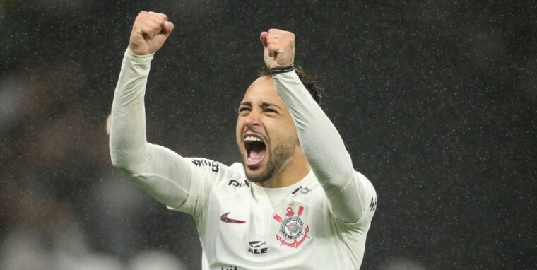 Corinthians marca no final e garante empate por 1 a 1 contra o Goiás