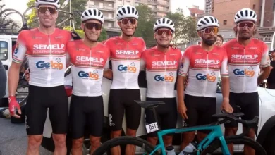 Ciclistas da equipe de Pindamonhangaba em 2024