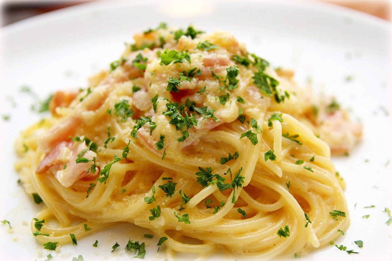 A Receita de Carbonara Tradicional que Todo Amante de Massas Precisa Conhecer.