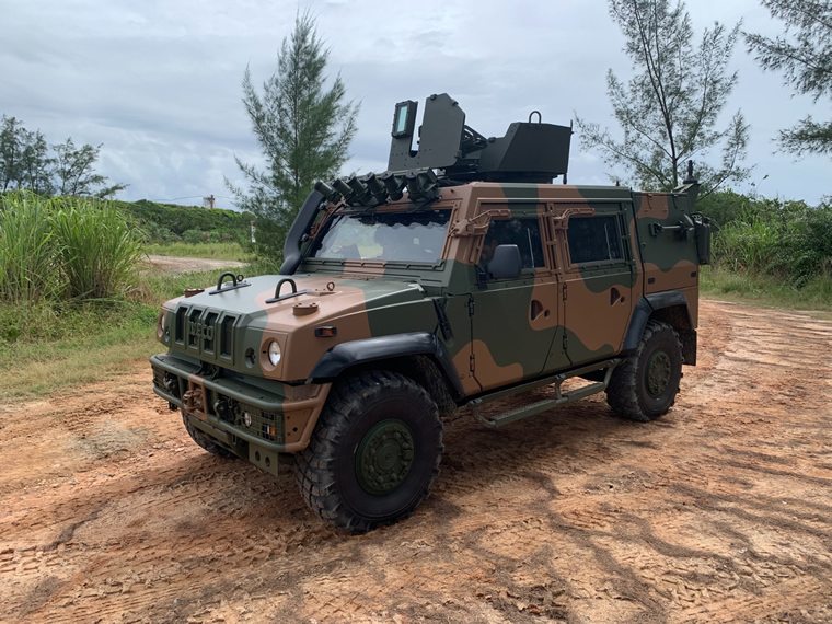 Viaturas Blindadas Multitarefa Leve sobre Rodas 4x4 Guaicurus