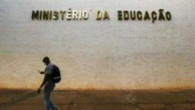 Ministro diz que Ideb norteia caminhos para a educação básica