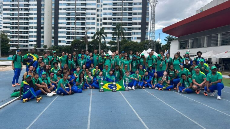 Equipe campeã em Bucaramanga.